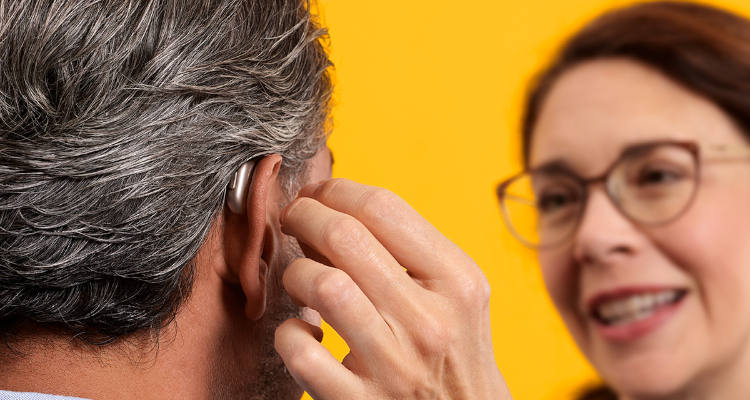 Adaptación personalizada de audífonos en Huerta Audición - Alcázar de San Juan (Ciudad Real) 